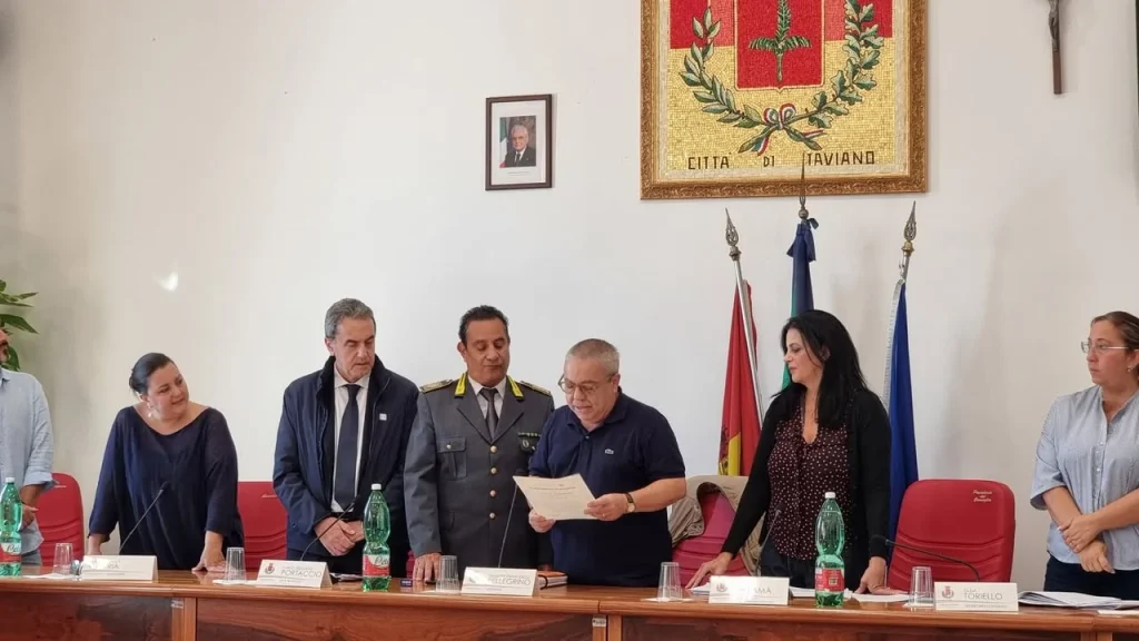 Dettaglio 2: Taviano, riconoscimento a Sandro Noira per oltre vent'anni di servizio alla comunit&agrave;