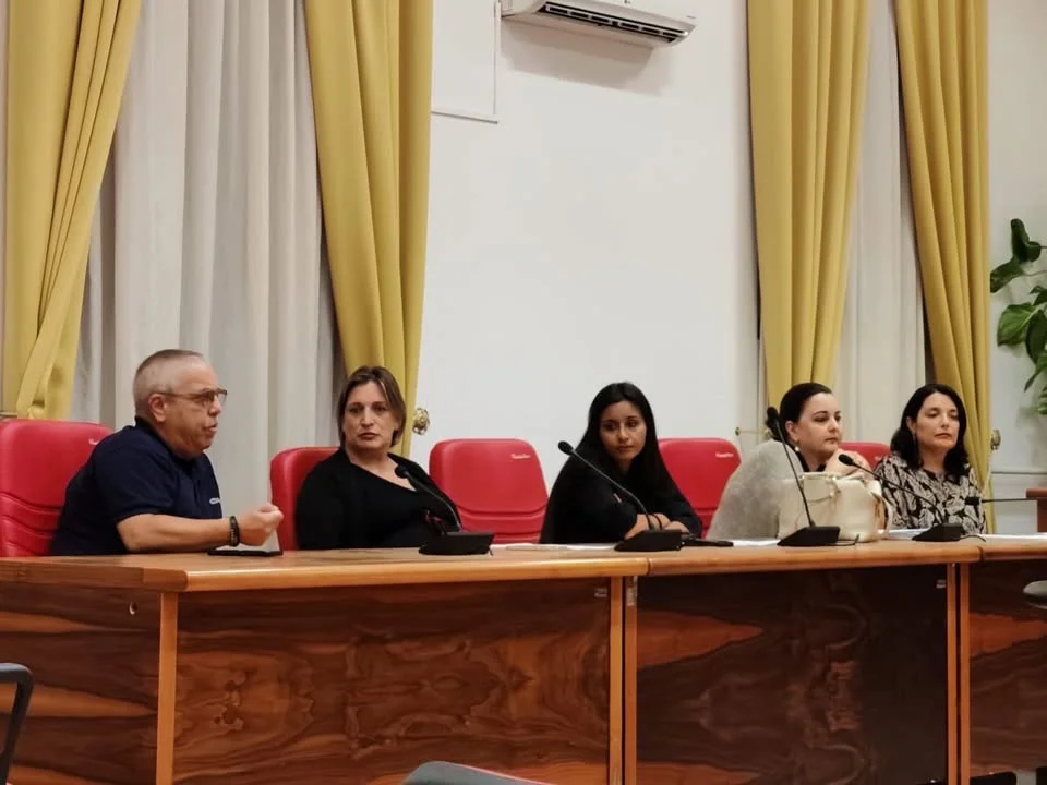 Dettaglio 3: Taviano, Sara Manni eletta Presidente Commissione Pari Opportunità