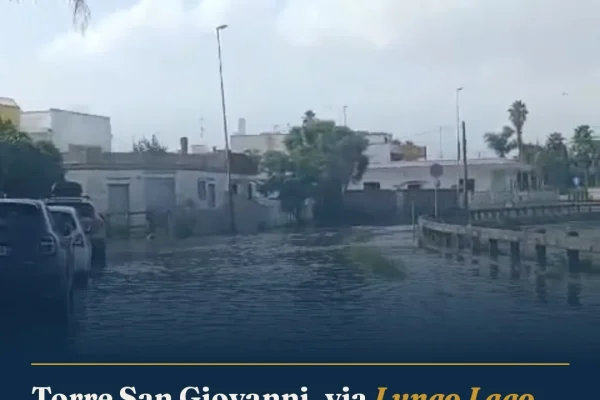 Torre San Giovanni, via Lungo Lago Quinto Ennio ancora allagata dopo la pioggia