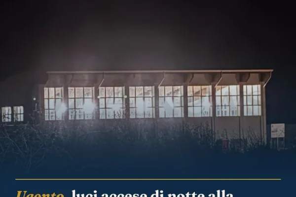 Ugento, luci accese di notte alla palestra dell’Istituto Alberghiero