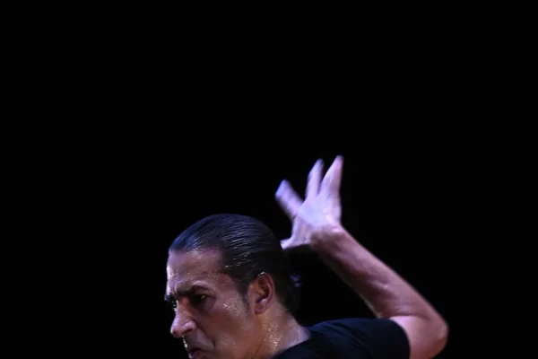 A New Sketches of Spain: Israel Galván e Michael Leonhart