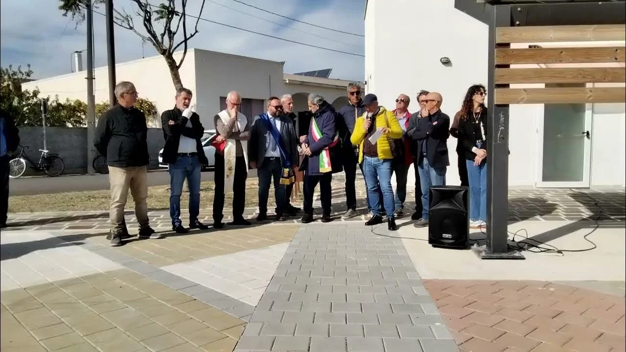 Andrano, inaugurata la nuova area mercatale in Piazzale Madonna del Carmine