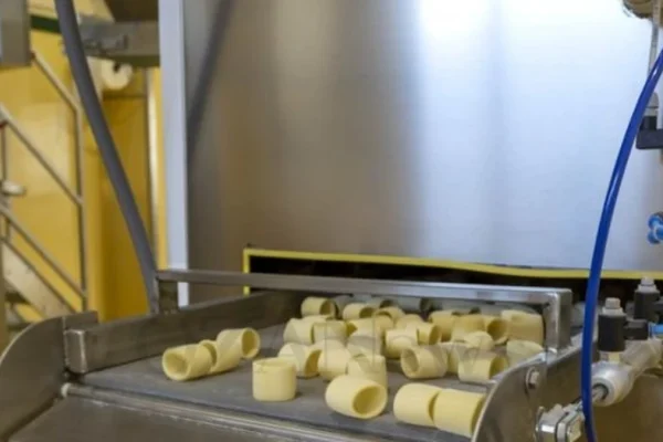 Crisi della pasta italiana: sciopero autotrasportatori blocca la semola pugliese