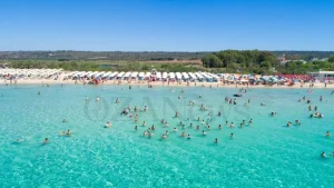 Anteprima di: Estate 2026, Ugento perde 40mila notti mentre il Salento tiene. Ozanews lo aveva scritto a febbraio 2025
