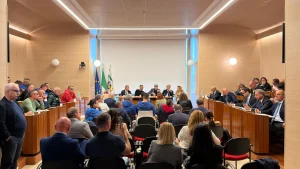 Anteprima di: Ex Ilva, incontro a Bari: il Governo incontrerà i sindacati a Roma il 27 ottobre