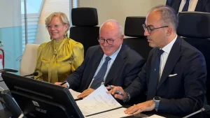 Anteprima di: Gallipoli, firmato disciplinare con la Regione: 9 milioni per ammodernamento e sicurezza del porto