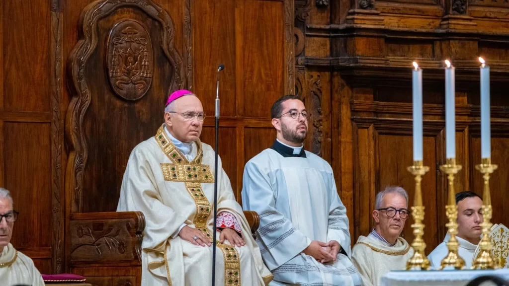 Dettaglio 5: Gallipoli, incontro istituzionale con il Nunzio Apostolico per i 300 anni della Basilica