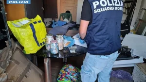 Anteprima di: Lecce, arrestati due gemelli per spaccio di droga: sequestri importanti