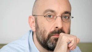 Lecce, Conversazioni sul Futuro: anteprima con Falcinelli, Pellai e focus su Gaza