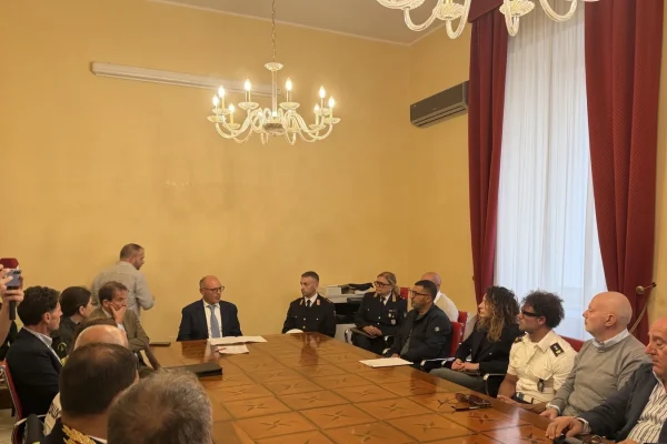 Lecce, linea dura della Prefettura contro le corse clandestine sulla litoranea Otranto-Leuca