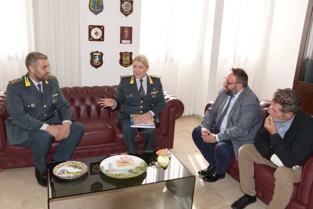 Dettaglio 4: Lecce, Provincia e Guardia di Finanza rafforzano la sinergia per la legalit&agrave; economica
