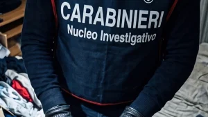Lecce, sventata adunata non autorizzata: denunciato un minore per appello sui social