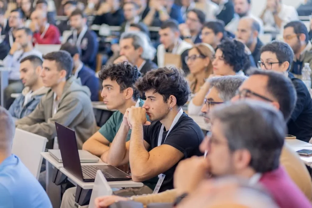Dettaglio 3: Lecce, UniSalento ospita il DevFest: una giornata sull'Intelligenza Artificiale