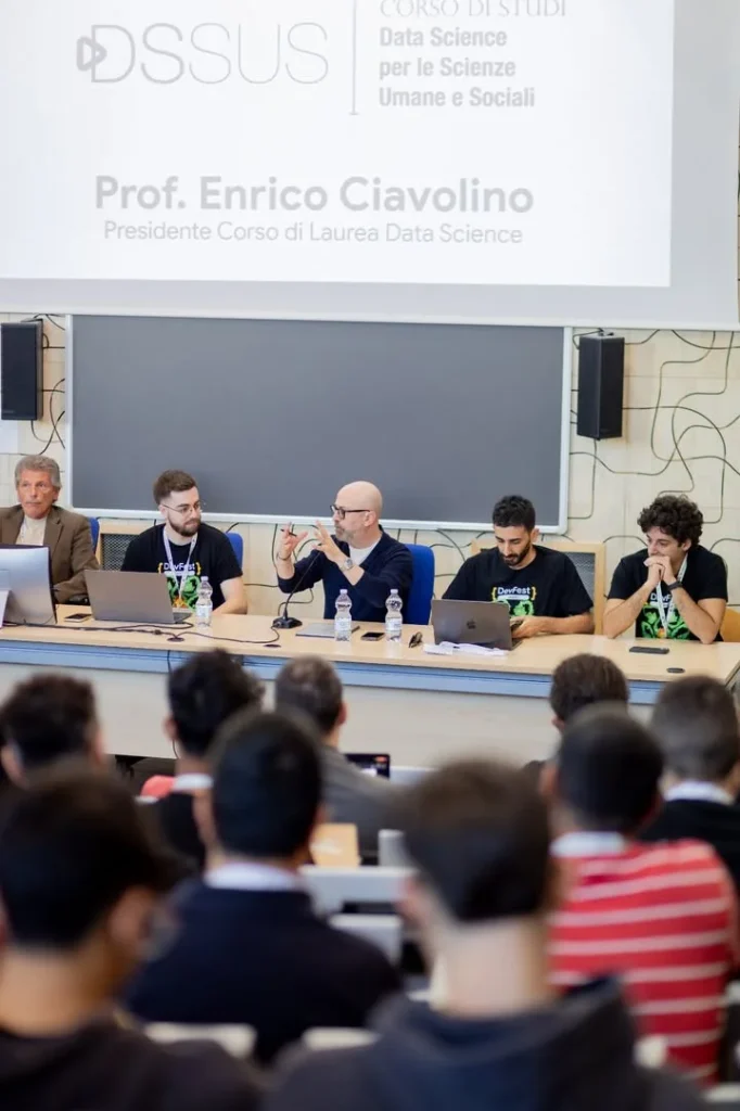 Dettaglio 6: Lecce, UniSalento ospita il DevFest: una giornata sull'Intelligenza Artificiale