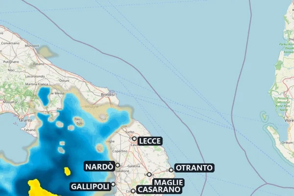 Meteo in diretta, fronte di pioggia sul Basso Salento: rovesci su Gallipoli e Nardò [VIDEO RADAR]