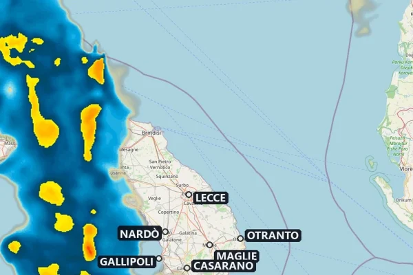 Meteo in diretta, fronte di pioggia sul Basso Salento: rovesci su Ugento, Santa Maria di Leuca e comprensorio [VIDEO RADAR]