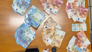 Anteprima di: Morciano di Leuca, arrestato 40enne con 57 dosi di cocaina e 1400 euro