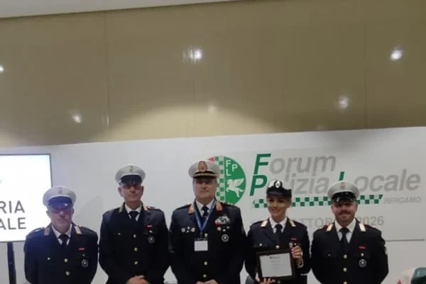 Nardò, encomio nazionale per la Polizia Locale: premiati quattro agenti a Bergamo