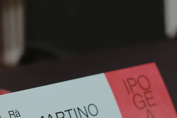 Parabita, l’opera ‘EX-POSTER’ di Rä di Martino in mostra: i protagonisti la raccontano