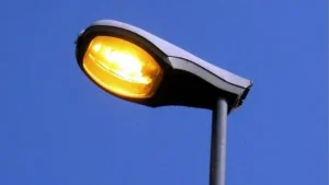 Anteprima di: Presicce-Acquarica, polemiche sulla pubblica illuminazione: disservizi e contestazioni sul contratto trentennale