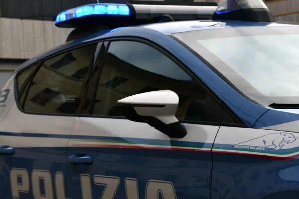 Provincia Lecce: Polizia interrompe feste abusive con alcolici e minori