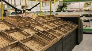 Anteprima di: Puglia, autotrasportatori fermi per caro carburante: Coldiretti lancia allarme agroalimentare