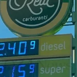 Anteprima di: Puglia: carburante torna ma prezzi alti e scaffali vuoti, la crisi rischia di allargarsi