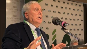 Anteprima di: Puglia, Gennaro Sicolo eletto presidente del Comitato Oleicolo Internazionale