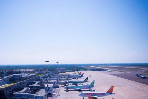 Puglia, protesta ex Ilva Taranto: rischio criticità carburante negli aeroporti