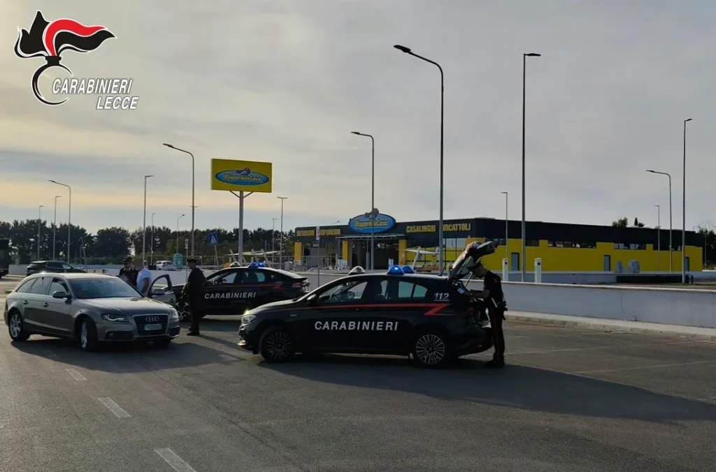 Dettaglio 4: Salento, controlli Carabinieri: due arresti e quattro denunce