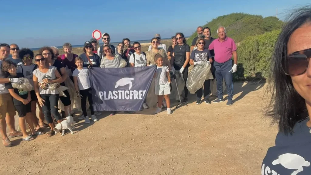 Anteprima di: Salve, successo per la giornata ecologica a Torre Pali con Plastic Free
