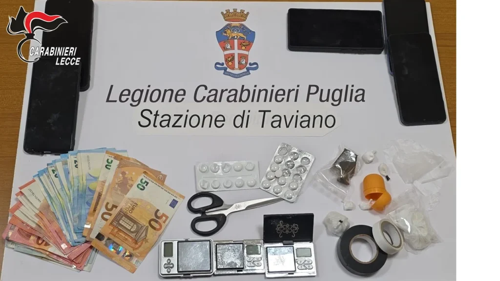 Dettaglio 1: Taurisano e Taviano, doppio arresto dei Carabinieri: sventata rapina e smantellata piazza di spaccio