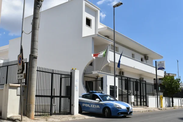 Taurisano, Polizia di Stato arresta 39enne con 100 grammi di hashish