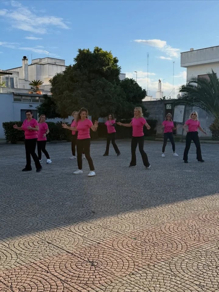 Dettaglio 5: Taviano, conclusa la Staffetta in Rosa: comunità unita per la prevenzione del tumore al seno