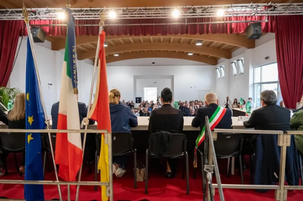 Dettaglio 4: Taviano, omaggio agli ex amministratori comunali: consegnate medaglie di riconoscenza