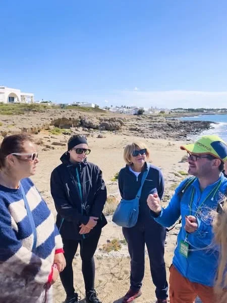Dettaglio 10: Taviano, 'Sentieri di terra e di mare': nuova passeggiata botanica verso Punta Pizzo