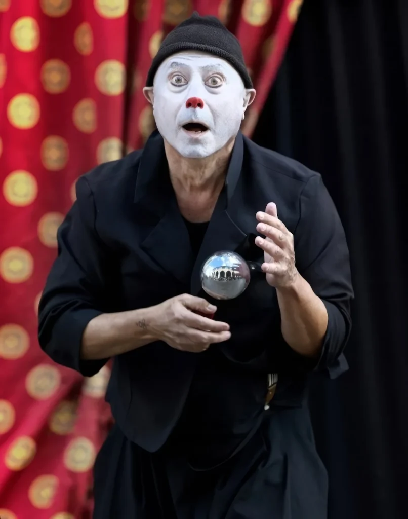Dettaglio 4: Trepuzzi e Novoli, la rassegna &ldquo;Ci vuole un fiore&rdquo; prosegue con teatro e laboratori per famiglie