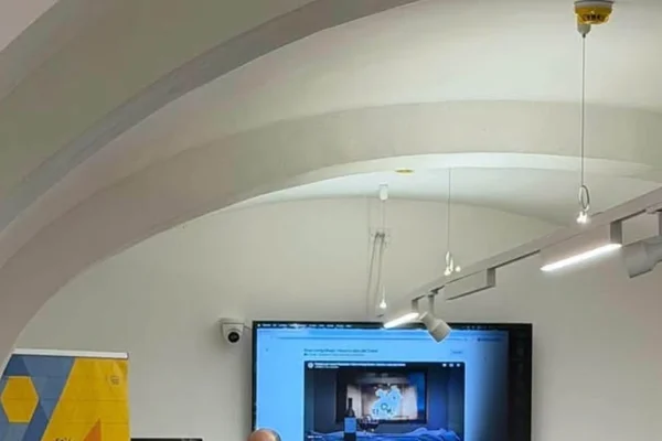 Tricase, al via il laboratorio Microffon: comunicazione e podcast per i giovani
