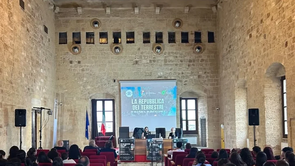 Anteprima di: Tricase, 'La Repubblica dei Terrestri' continua: Luigi Ferrajoli a Palazzo Gallone