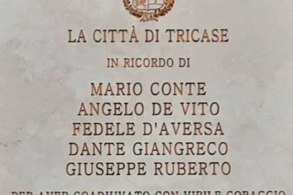 Tricase, una targa ricorda i cinque giovani eroi che salvarono il porto nel 1949