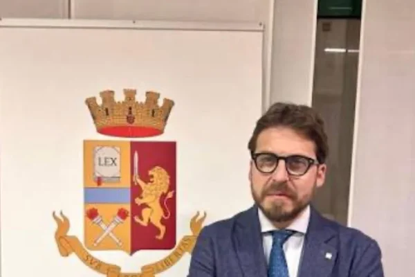 Veglie, Gianni Albano nuovo Dirigente Squadra Mobile Salerno