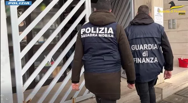 Operazione Congiunta Foto