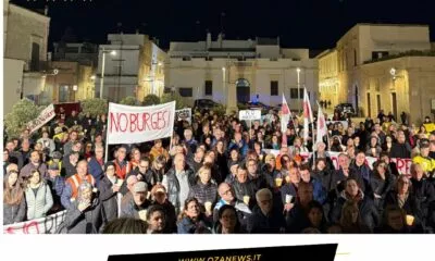 Grande partecipazione alla fiaccolata no burgesi ugento