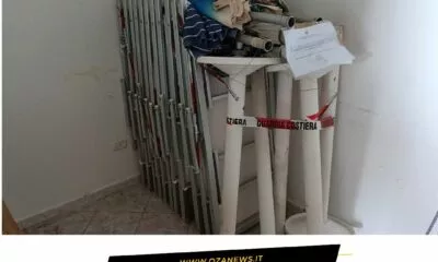 Otranto La Guardia Costiera Libera Porzioni Di Spiaggia Occupate Abusivamente