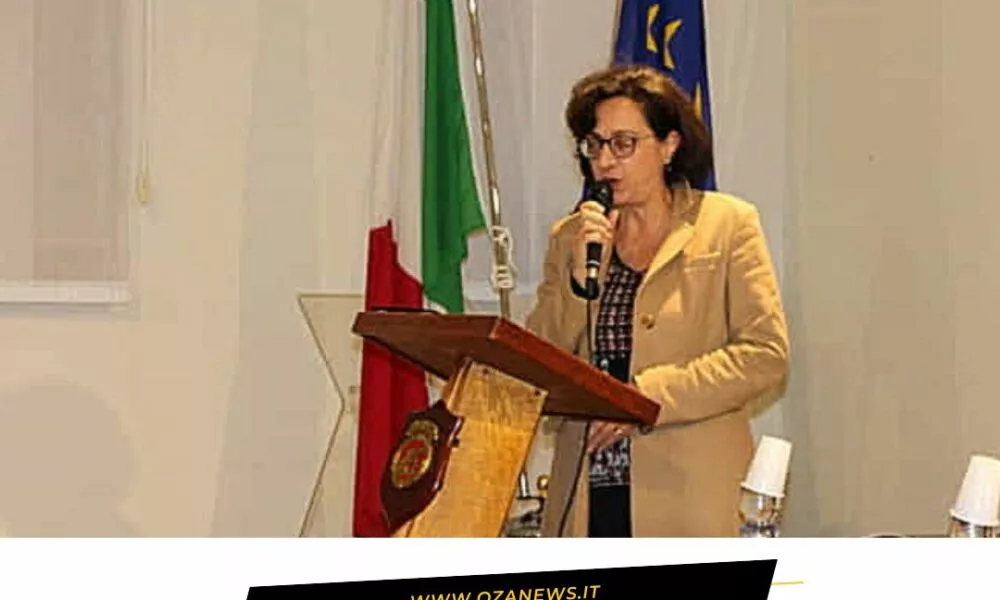 Maria Antonietta Olivieri E Il Nuovo Viceprefetto Vicario Della Prefettura Di Lecce
